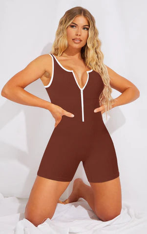 Seamless Zip-Front BodySculpt
Bodysuit